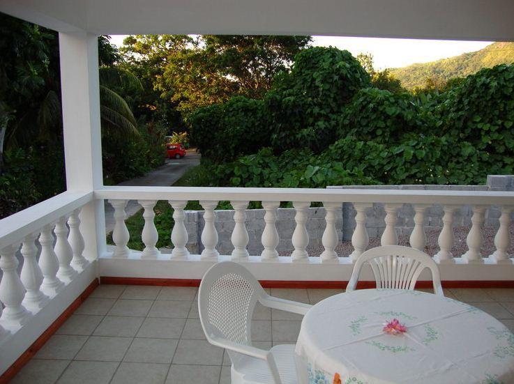 Rowsvilla Guest House Vịnh Beau Vallon Ngoại thất bức ảnh
