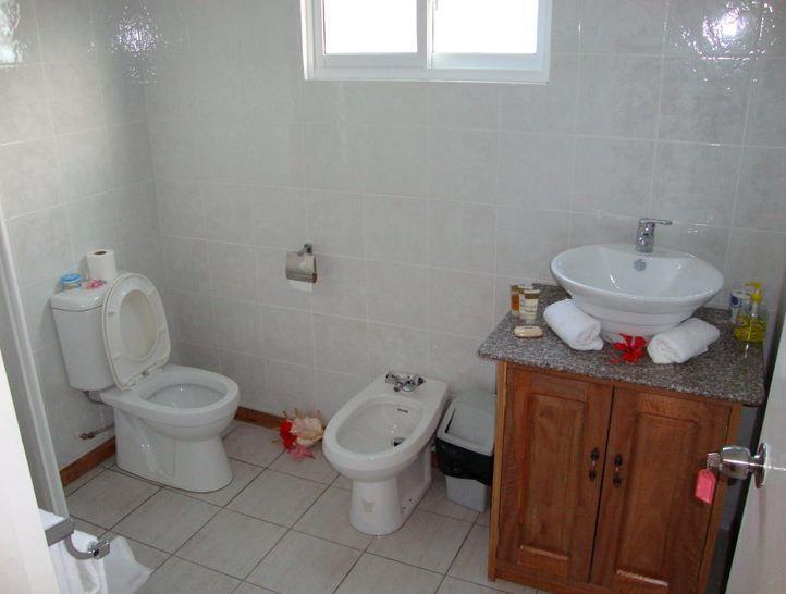 Rowsvilla Guest House Vịnh Beau Vallon Ngoại thất bức ảnh